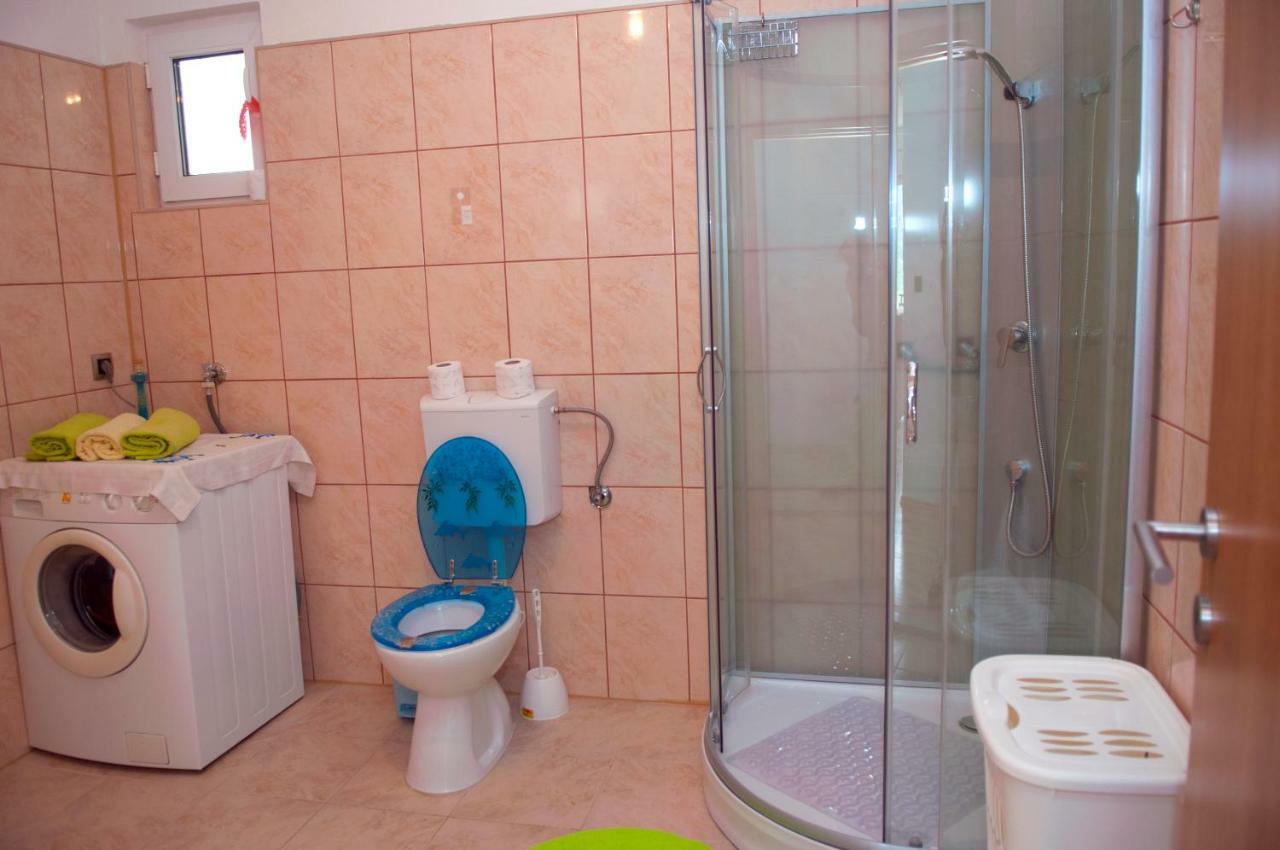 Apartment Kraljevic Blato na Cetini Ngoại thất bức ảnh