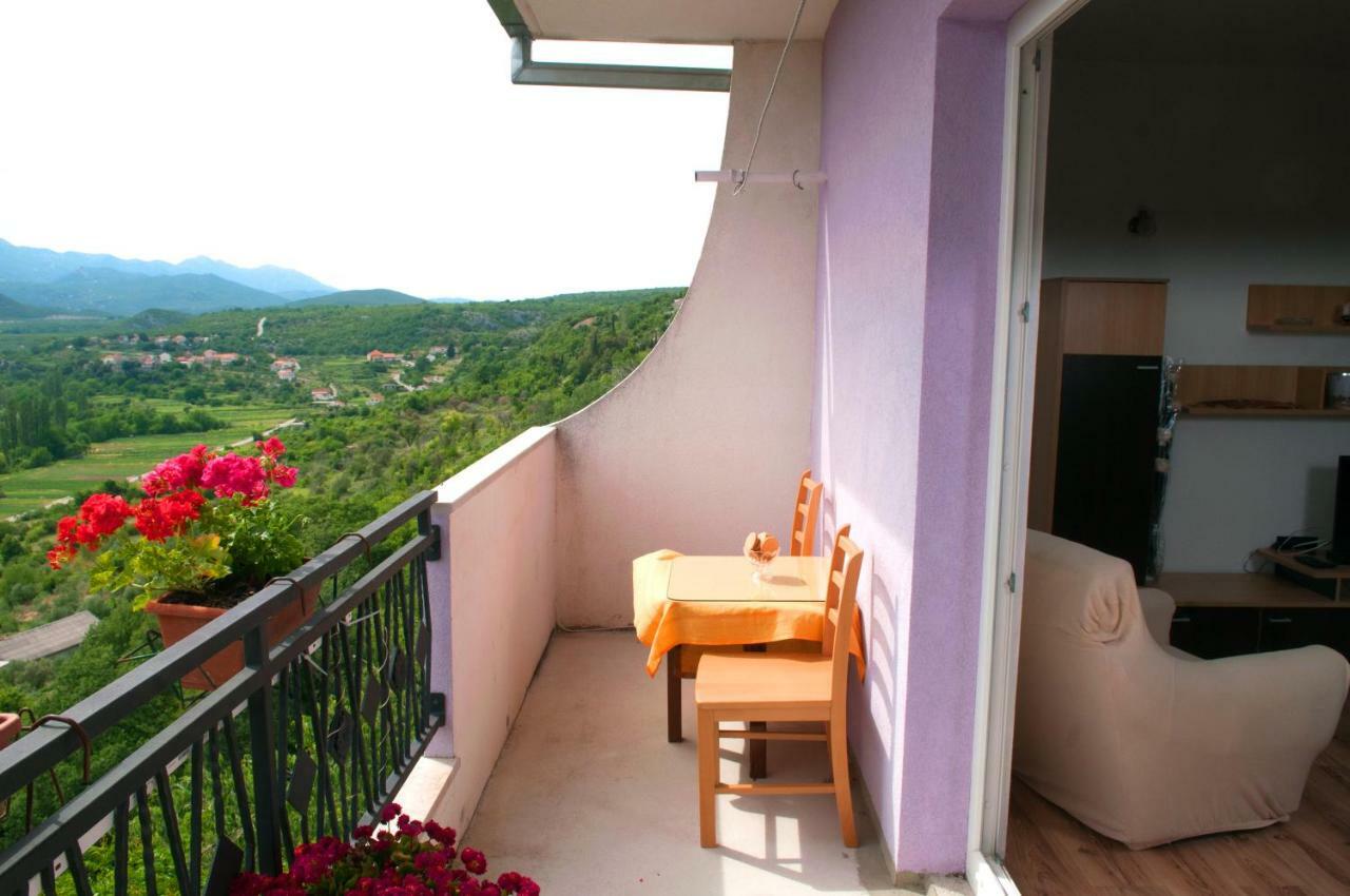 Apartment Kraljevic Blato na Cetini Ngoại thất bức ảnh